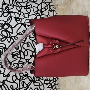 New Chic Burgundy Shoulder Bag